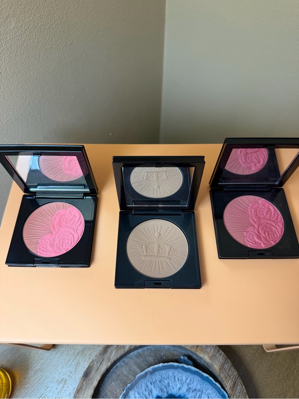 Pat McGrath Powder Trio for cheeks
